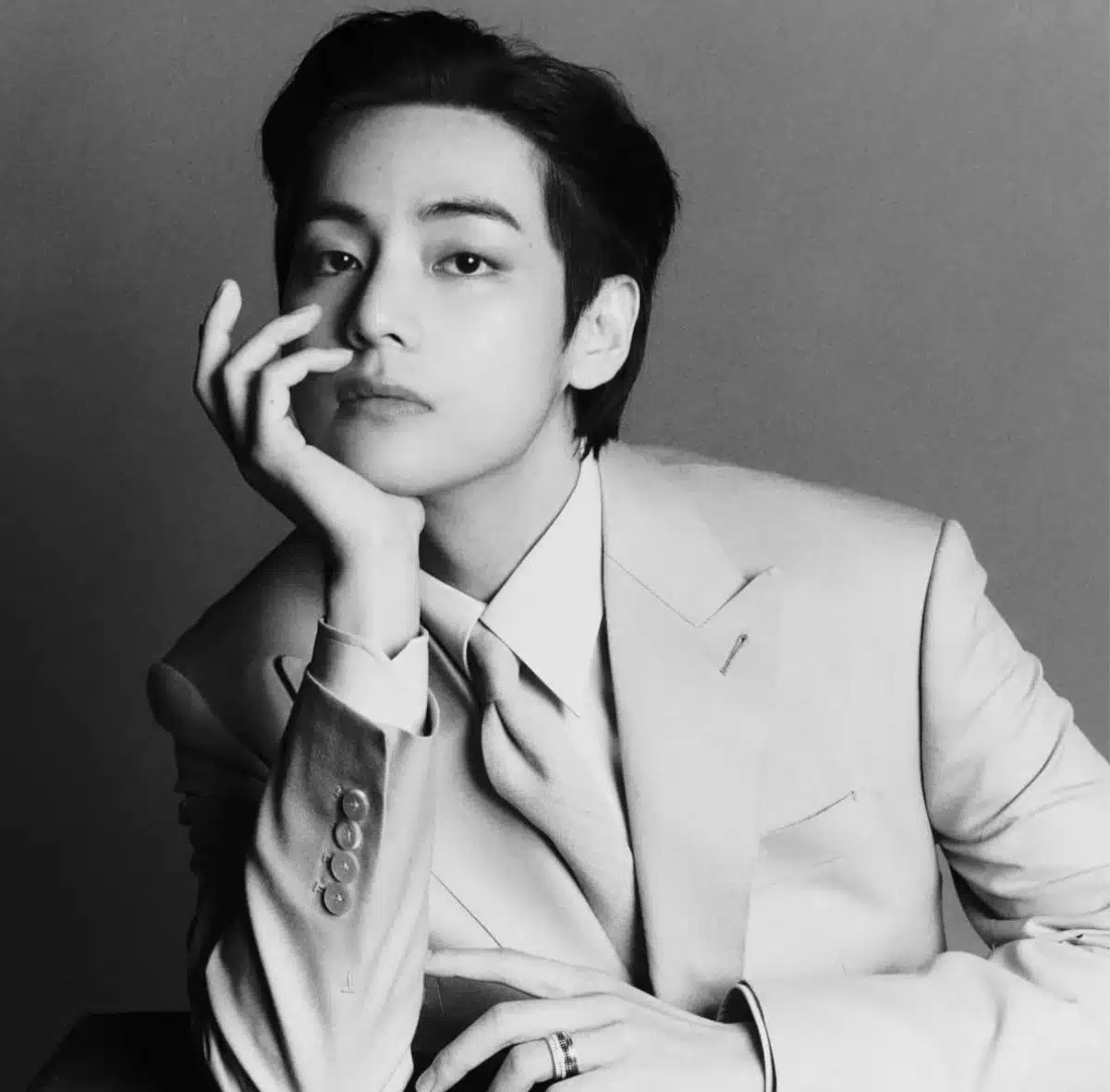 วี BTS เตรียมปล่อยเพลงเดี่ยวชุดแรก 'Inner Spectrum'